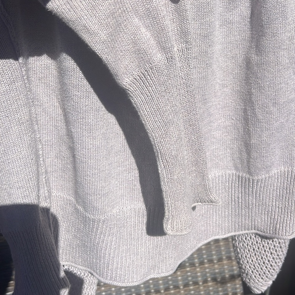 100% Cotton Cardigan by Banana Republic, Medium in Lilac - Picture 9 of 11